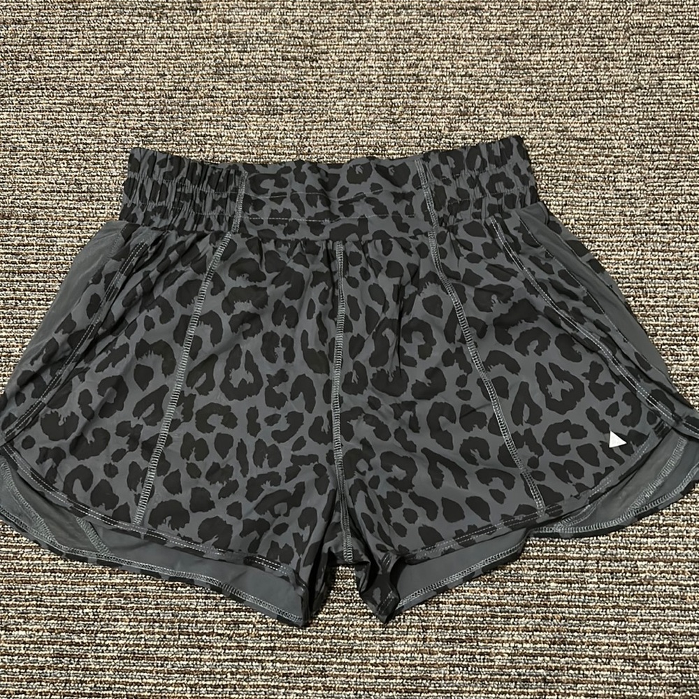 Balance shorts